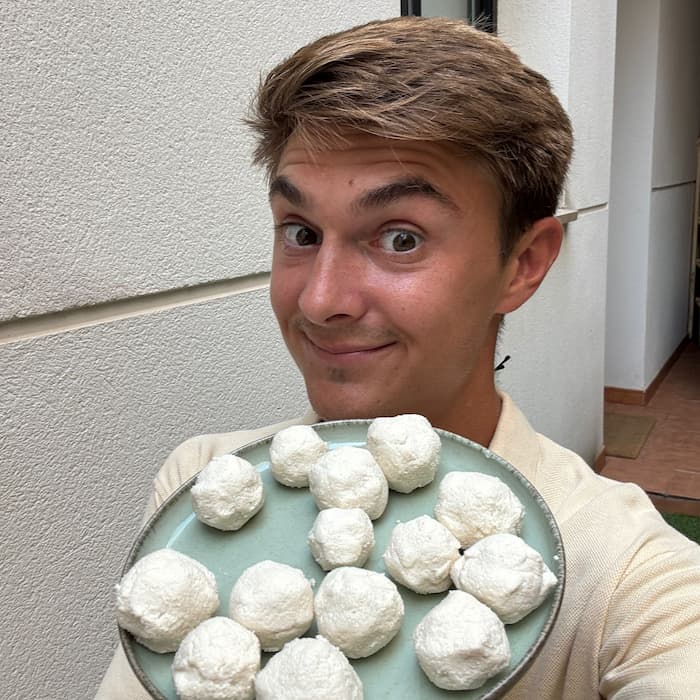 bolas-keto-de-coco-dietalvaro